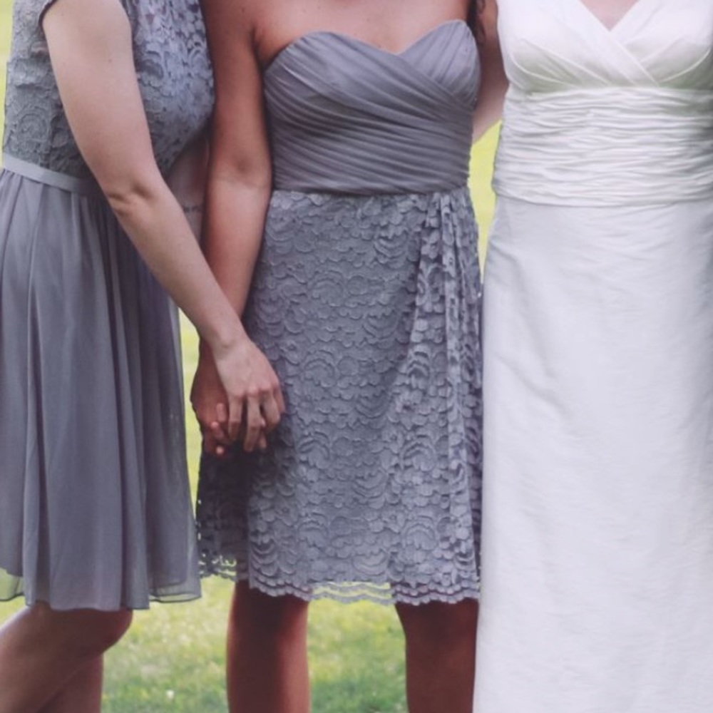 Short sweetheart neckline bridesmaid dress.